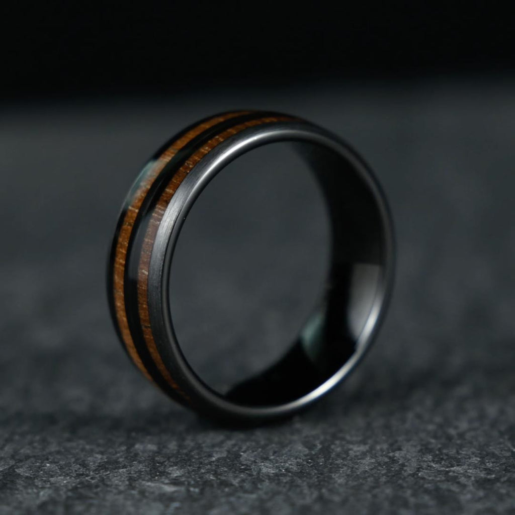 The Cask – Black Tungsten Ring With Walnut Wood Veneer (8mm)