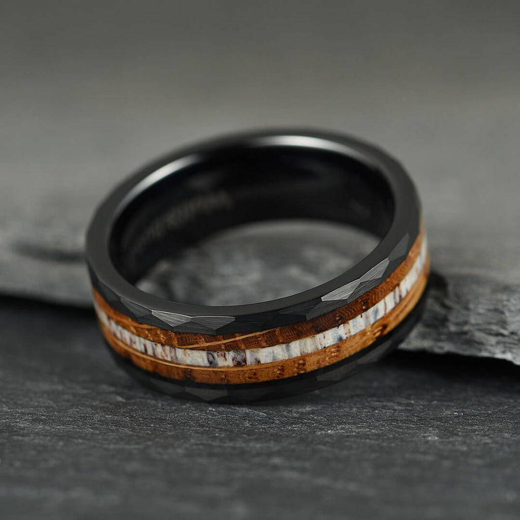 The Cairn – Black Hammered Tungsten Ring With Antler & Burnt Whisky Barrel (8mm)