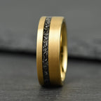 The Eclipse – Yellow Gold Smooth Tungsten Ring With Crushed Meteorite Inlay (8mm)