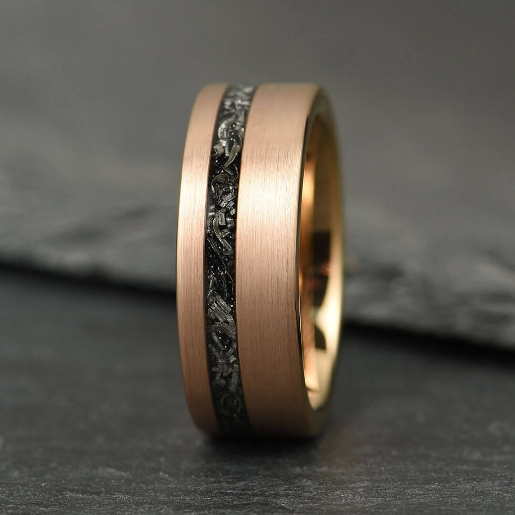 The Eclipse – Rose Gold Smooth Tungsten Ring With Crushed Meteorite Inlay (8mm)