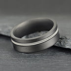 The Resonant – Gun Metal Titanium Ring With Guitar String (8mm)
