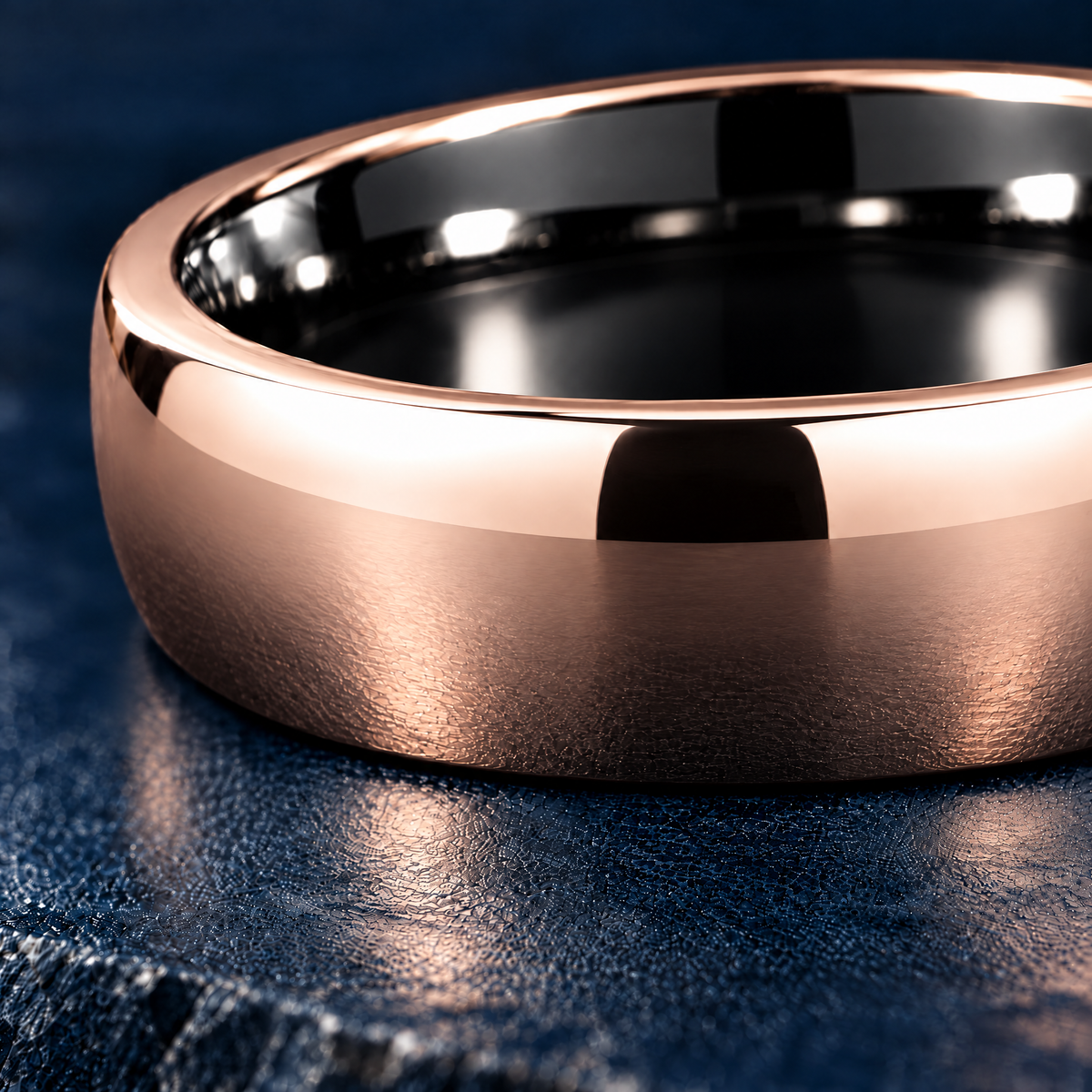 The Sovereign rose gold ring, close-up of the high-polish finish and black interior